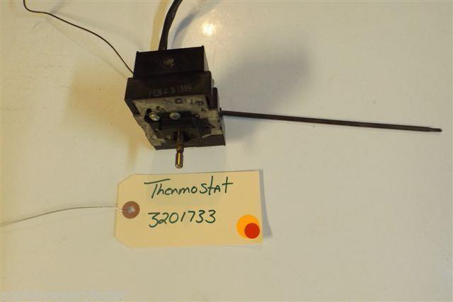 TAPPAN Stove 3201733 Thermostat used part TAPPAN Stove 3201733 Thermostat used part